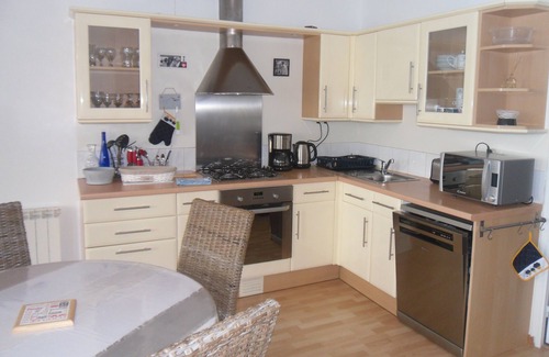 Saint-Vaast-la-Hougue Cabaña | apartamento en el puerto de st vaast con terraza vista al mar clasificada 3 estrellas