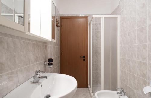 Diano San Pietro Apartamento | Apartment Francesca by Interhome