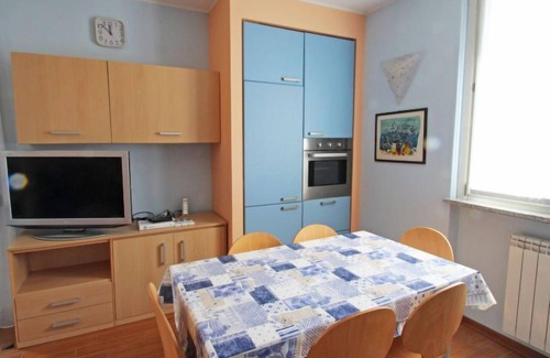 Porto Ceresio Apartamento | Apartamento Franco by Interhome