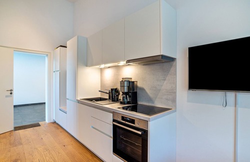 Conweiler Apartamento | Apartamento 'Frühling' con piscina compartida, jardín compartido y Wi-Fi