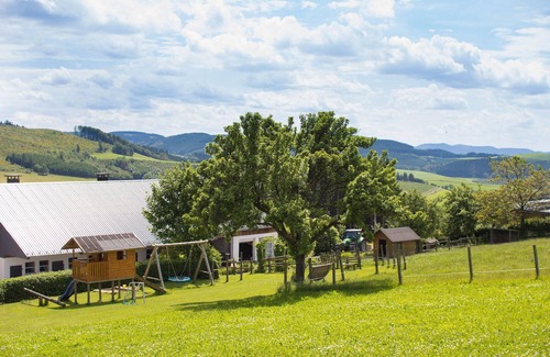 Gellinghausen Apartamento | Apartamento 'Gänseblümchen' con terraza compartida y wifi