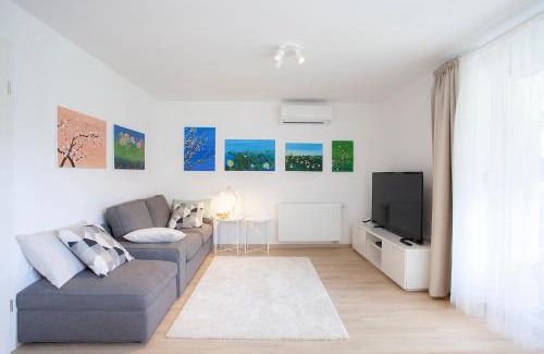 Bled Apartamento | Apartment Galerija Bled