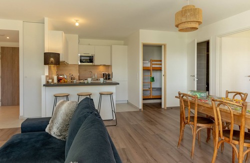 La Feclaz Apartamento | Apartamento 'Gentiane' con vistas a la montaña, terraza privada y Wi-Fi