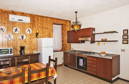 Frader Apartamento | Apartamento Gianni by Interhome