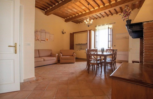 Riotorto Apartamento | Apartamento Giglio con vistas al mar, piscina, Wi-Fi, aire acondicionado y jardín