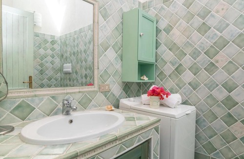 Porto Ottiolu Apartamento | Apartment Ginestra by Interhome