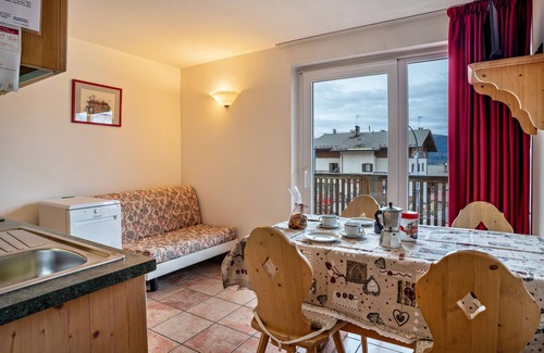 Gionghi-Cappella Apartamento | Apartamento 'Giongo Residence Aparthotel 101' con vistas a la montaña, terraza compartida y Wi-Fi