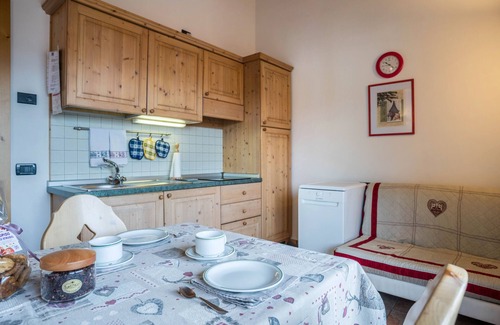 Gionghi-Cappella Apartamento | Apartamento 'Giongo Residence Aparthotel 201' con vistas a la montaña, terraza compartida y Wi-Fi
