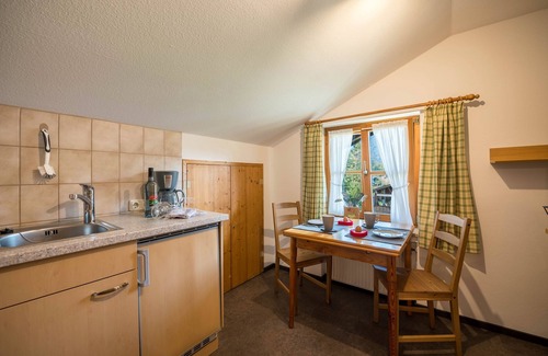 Obergrainau Apartamento | Apartamento 'Gipfelblick' con vistas a la montaña, balcón y Wi-Fi
