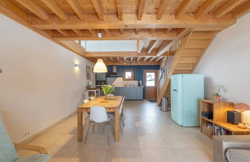 Nancy-sur-Cluses Apartamento | Apartamento 'Gîte Dans Ferme D'Alpage' con vistas a la montaña, jardín privado y Wi-Fi