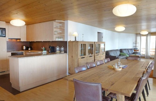 Murren Apartamento | Apartment Gloria Süd by Interhome