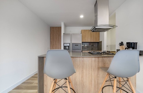 La Aguacatala Apartamento | Apartment Go Living & Suites by HOUSY HOST