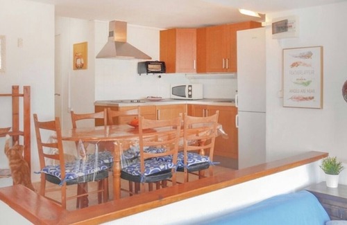 Salionc Apartamento | Apartamento 'Goleta' cerca del mar con balcón y Wi-Fi