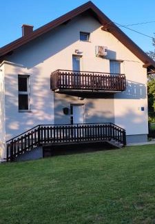 Korenica Apartamento | Apartment Gradina