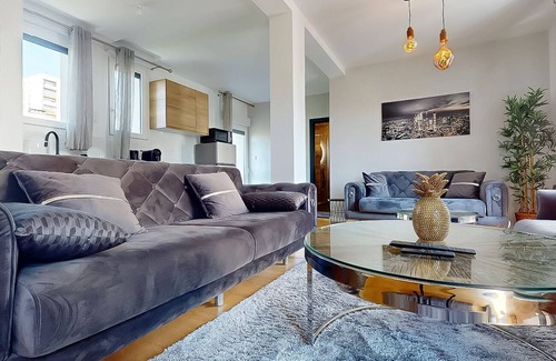 Epinay-sur-Seine Apartamento | Apartment Grand Standing 🍀