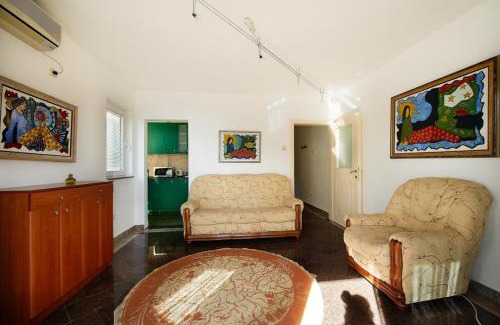Sveti Stefan Apartamento | Apartment Green