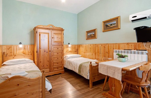 Borzonasca Apartamento | Apartamento 'Green Riviera - Angolino dei Pini' con vistas a la montaña