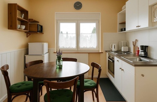Bad Krozingen Apartamento | Apartamento 'Green' con terraza privada, jardín comunitario y Wi-Fi
