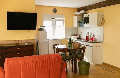 Bad Krozingen Apartamento | Apartamento 'Green' con terraza privada, jardín comunitario y Wi-Fi