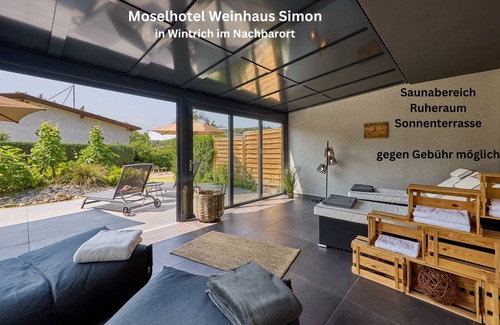 Niederemmel Apartamento | Apartment - ground floor apartment, 70 qm², new kitchen, terrace, parking lot, modern, up to 4 pers