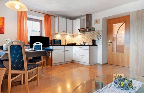 Rodengo Apartamento | Apartamento 'Gruberhof 1 con vistas a la montaña', jardín compartido y Wi-Fi