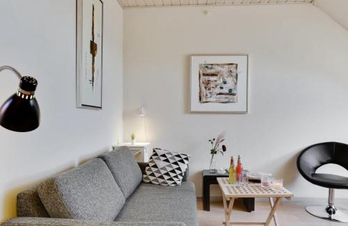 Gudhjem Apartamento | Apartment Gulla - 300m from the sea by Interhome