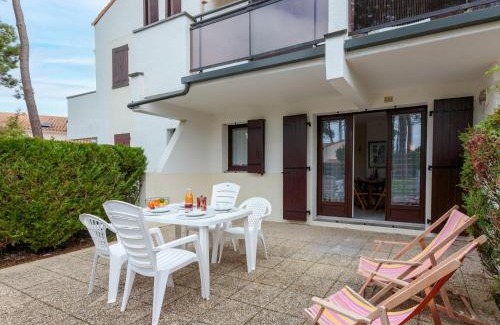 Les Mathes Apartamento | Apartment Hameau de Talaris-16 by Interhome