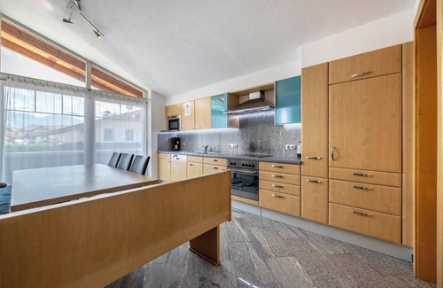 Ried im Zillertal Apartamento | Apartamento 'Haus Rudi' con vistas a la montaña, balcón y Wi-Fi