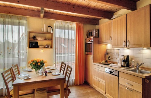 Spiekeroog Apartamento | Apartamento 'Haus Admiral - Fewo Nordlicht' con terraza privada, jardín privado y Wi-Fi