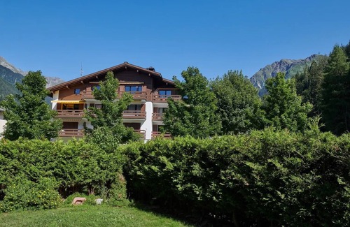 Klosters-Serneus Apartamento | Apartamento 'Haus Alpina' con Wi-Fi