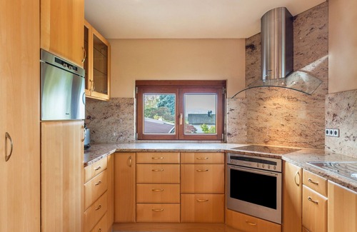Lauf Apartamento | Apartamento 'Haus Am Bächel' con balcón y Wi-Fi