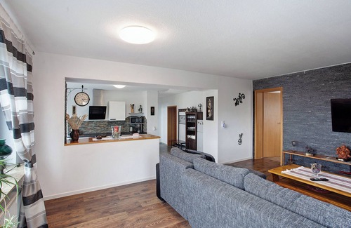 Heringhausen Apartamento | Apartamento "Haus Elena Wohnung 7B" con vistas a la montaña, aire acondicionado