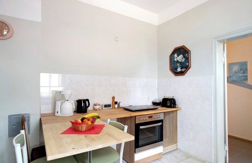 Warnitz Apartamento | Apartamento 'Haus Meistereck Melzow' con jardín compartido y Wi-Fi