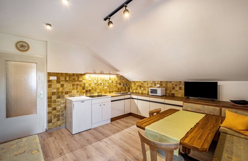 Pfalzen Apartamento | Apartamento 'Haus Rieder Paul Apt 3' con vistas a la montaña, jardín compartido y Wi-Fi