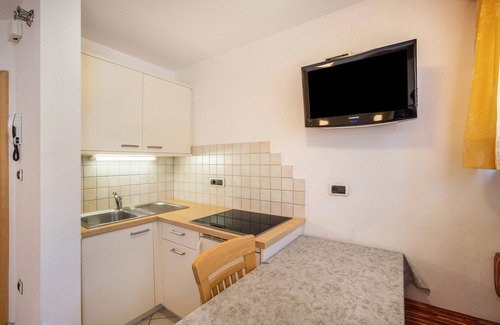 Pfalzen Apartamento | Apartamento 'Haus Rieder Paul 2' con vistas a la montaña, jardín compartido y Wi-Fi