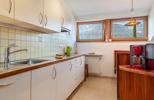 Terlano Apartamento | Apartamento 'Haus Rosengarten Apt C' con vistas a la montaña, terraza privada y Wi-Fi