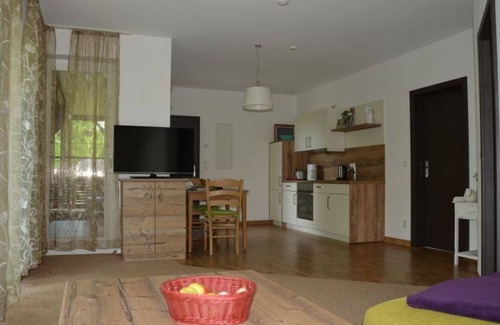 Burg-Kauper Apartamento | Apartment hayloft / straw chamber - Spreewaldscheune am Fließ-Ferienwohnungen am