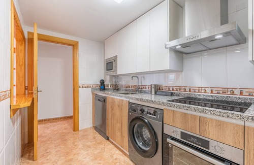 Polopos Apartamento | Apartamento 'Haza' con vistas al mar, Wi-Fi y aire acondicionado