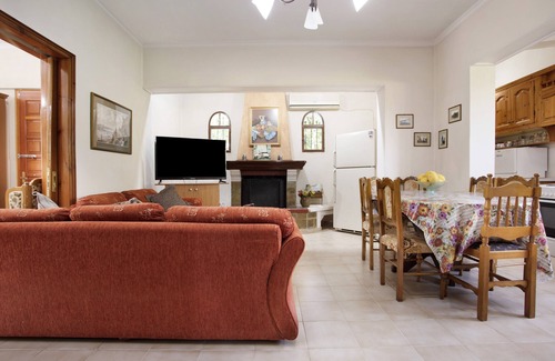 Agia Marina Apartamento | Apartamento 'Heaven's Resort' con vistas a la montaña, Wi-Fi y aire acondicionado