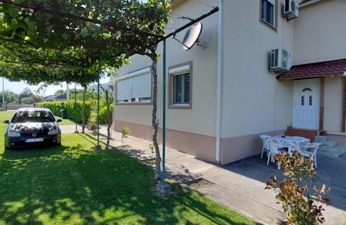 Bijelo Polje Municipality Apartamento | Apartment Helena Airport 1