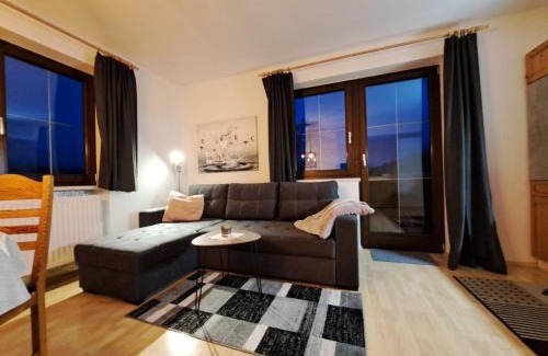Fieberbrunn Apartamento | Apartment Helga by Interhome