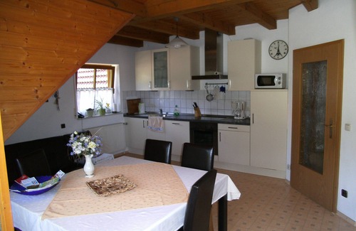 Hirschbach Apartamento | Apartamento "Helga" en Hirschbachtal