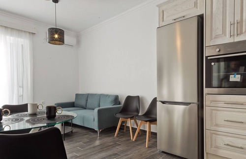 Karpathos Apartamento | Apartamento 'Helios 2' con vistas al mar, Wi-Fi y aire acondicionado