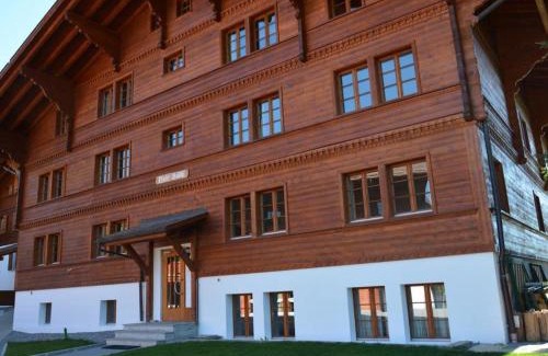 Schoenried Apartamento | Apartment Henry - Tiefparterre by Interhome