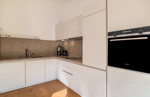Conweiler Apartamento | Apartamento 'Herbst' con piscina compartida, terraza privada y Wi-Fi
