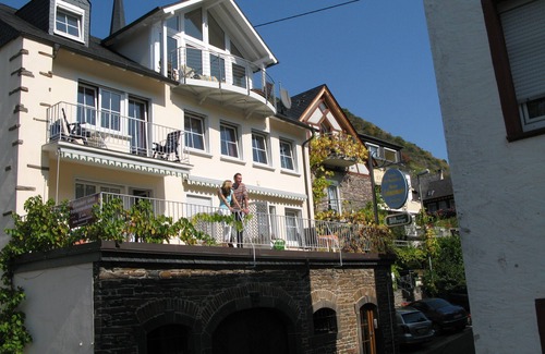 Valwig Apartamento | Apartment Herrenberg, gr. Sun terrace in Valwig, 3km from Cochem