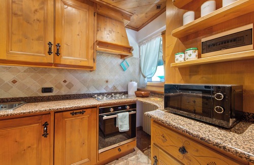Vodo Cadore Apartamento | Apartamento 'Hilde' con vistas a la montaña, terraza privada y Wi-Fi