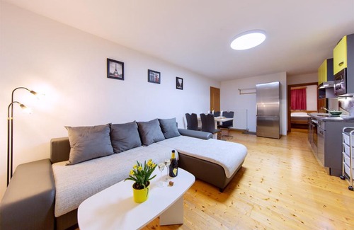 Mondsee Apartamento | Apartment Himmelspforte mit Balkon
