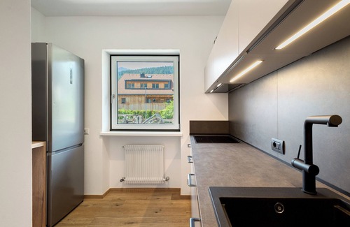 Villabassa Apartamento | Apartamento "Hofer Sandra" con vistas a la montaña, wifi, terraza y jardín