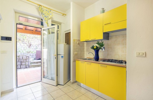 Fetovaia Apartamento | Apartamento Casa "Simona Giardino" con Terraza y Wi-Fi